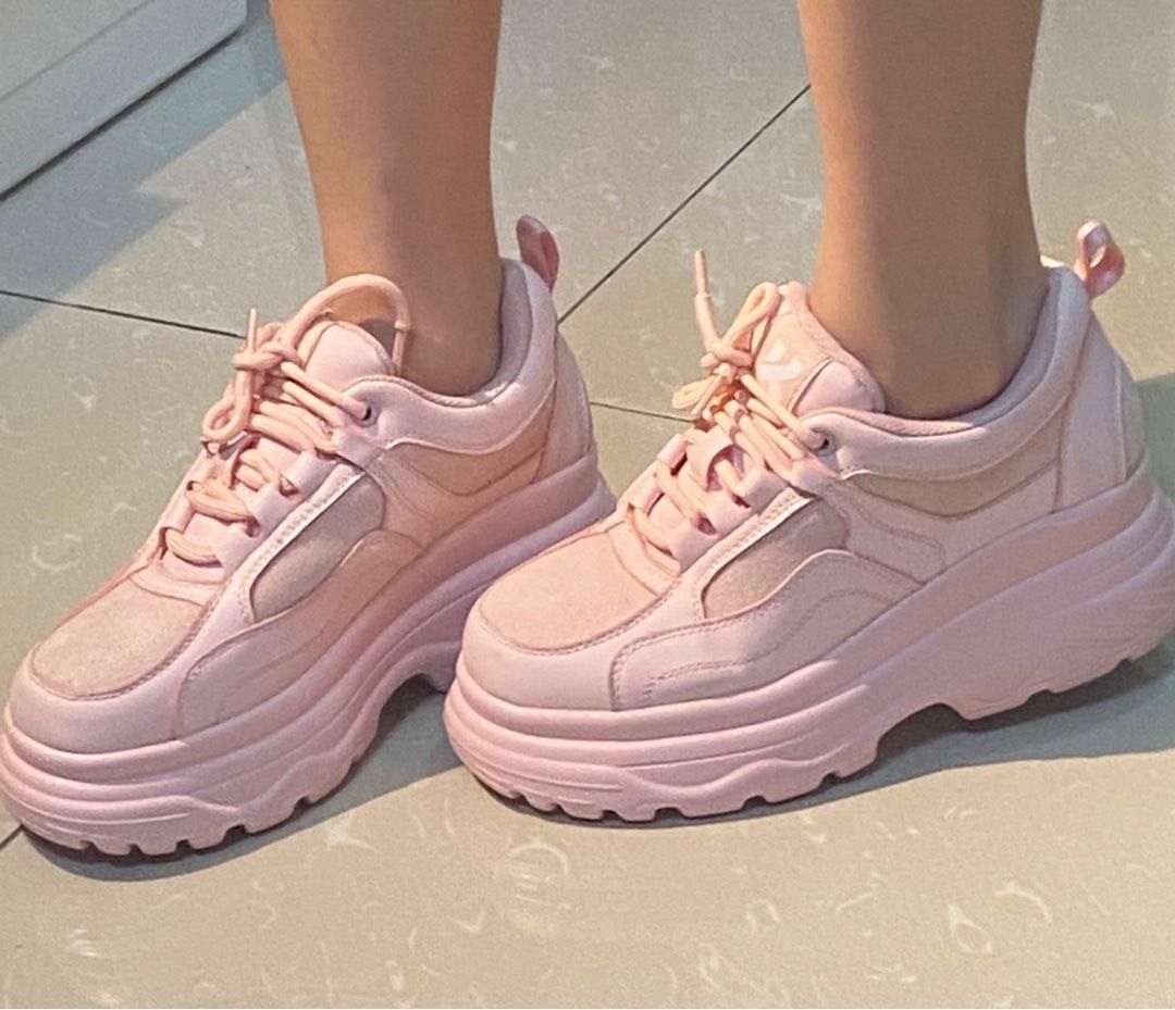 Chunky on sale platform sneakers
