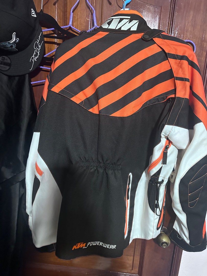 KTM Riding Jacket, Motorcycles, Motorcycle Apparel on Carousell