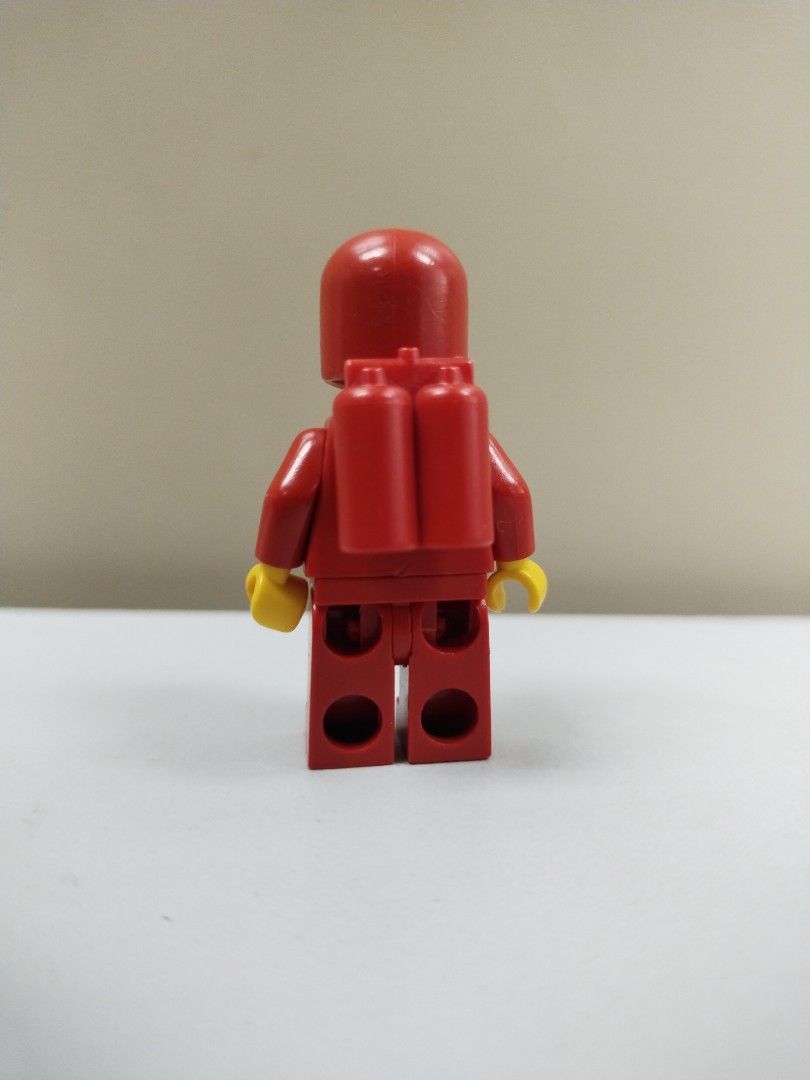 Lego Classic Red Spaceman Minifigure Hobbies Toys Toys Games