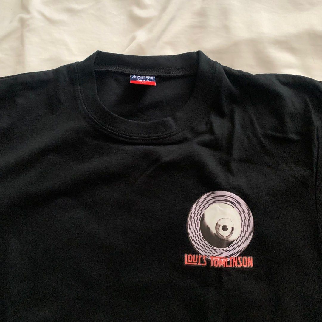 Louis Tomlinson UNOFFICIAL Merch (Category: Shirts) located in Santa Rosa. Submitted by mrjrbtrc_ (Listing ID 1201904531, Image 1). Description: Shirt is in size medium Brand shirt is Active Wear RFS: need funds.