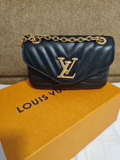 Louis Vuitton Black Leather New Wave Camera Bag, myGemma, SG