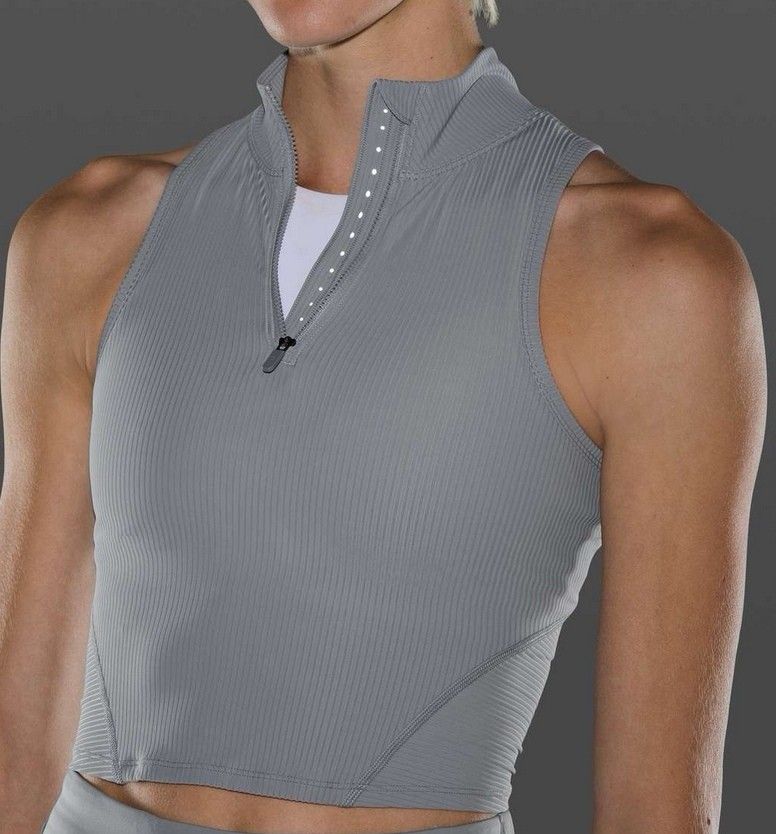 BNWT: Lululemon Align™ Tank Top Size 6 - Rhino Grey, Women's Fashion,  Activewear on Carousell