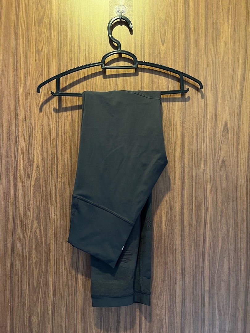 Lululemon Sheer Leggings 28”, Women's Fashion, Activewear on Carousell