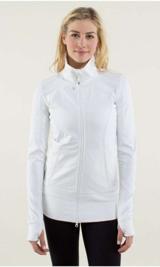 Lululemon Nice Asana Jacket (Category: Activewear) located in Taguig. Submitted by dropthatstuffph (Listing ID 1201991989, Image 2). Description: Lululemon Nice Asana Jacket Size: Medium Condition: 10/10 No flaws/No issue Location: Near Arca South Taguig Price: 1500 + sf Jnt/lalamove/Grabexpress/GoGoexpress.