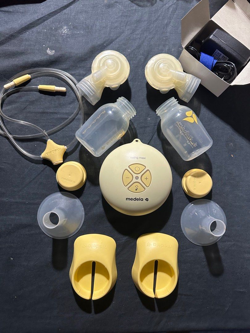 Medela Electric Breast Pump/Manual Pump (Category: Breastfeeding & Bottle Feeding) located in Paranaque City. Submitted by sofiaelise (Listing ID 1202057103, Image 3). Description: Medela Breast Pump and Manual breast pump used but not abused complete set w/ box for first time moms that doesn’t wanna spend a lot.. selling this low. no joy miners please .