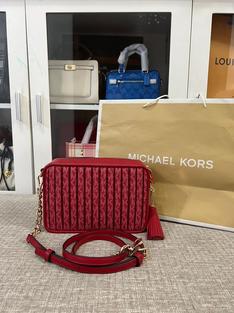 Michael Kors Jet Set Charm Medium Camera Bag Crimson One Size