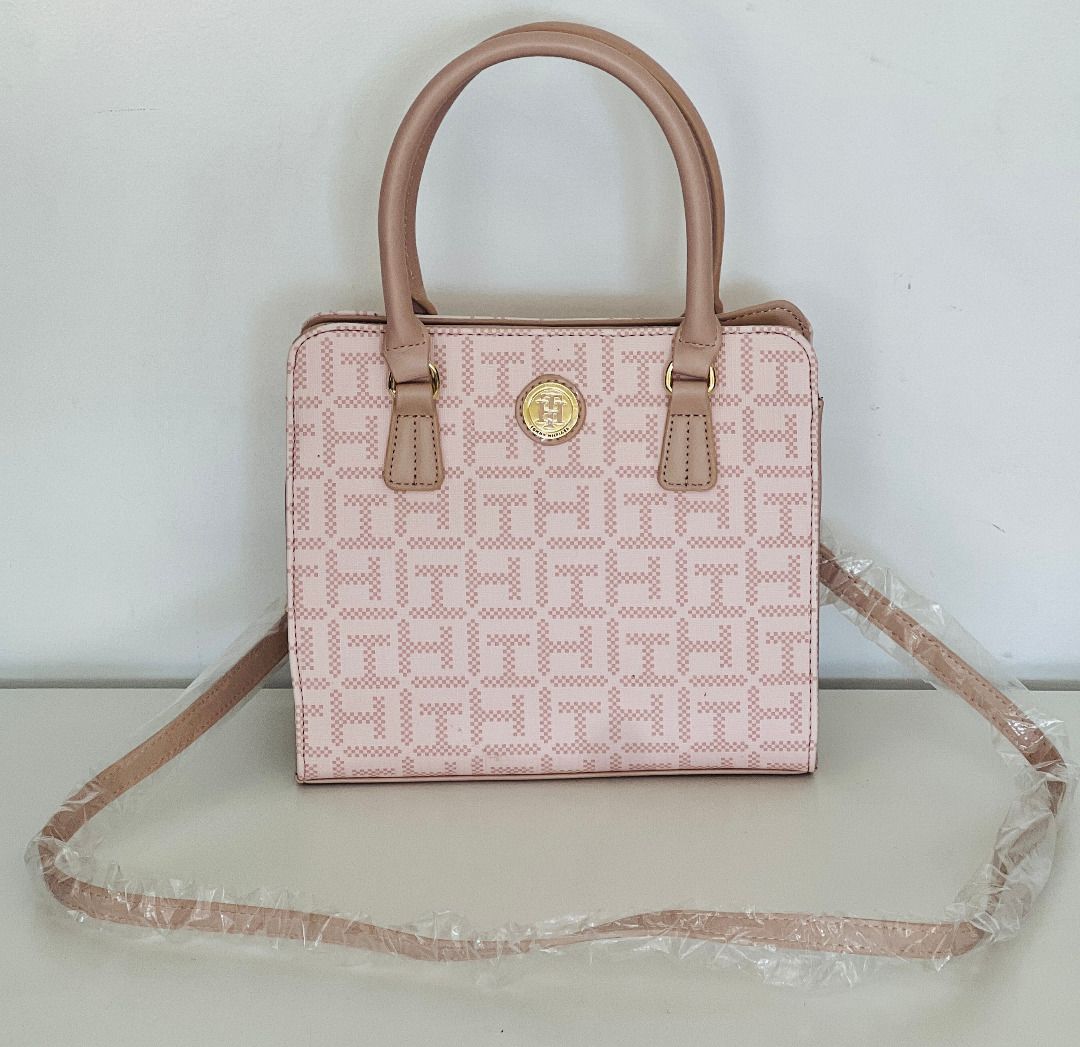 Tommy hilfiger handbags sale hotsell