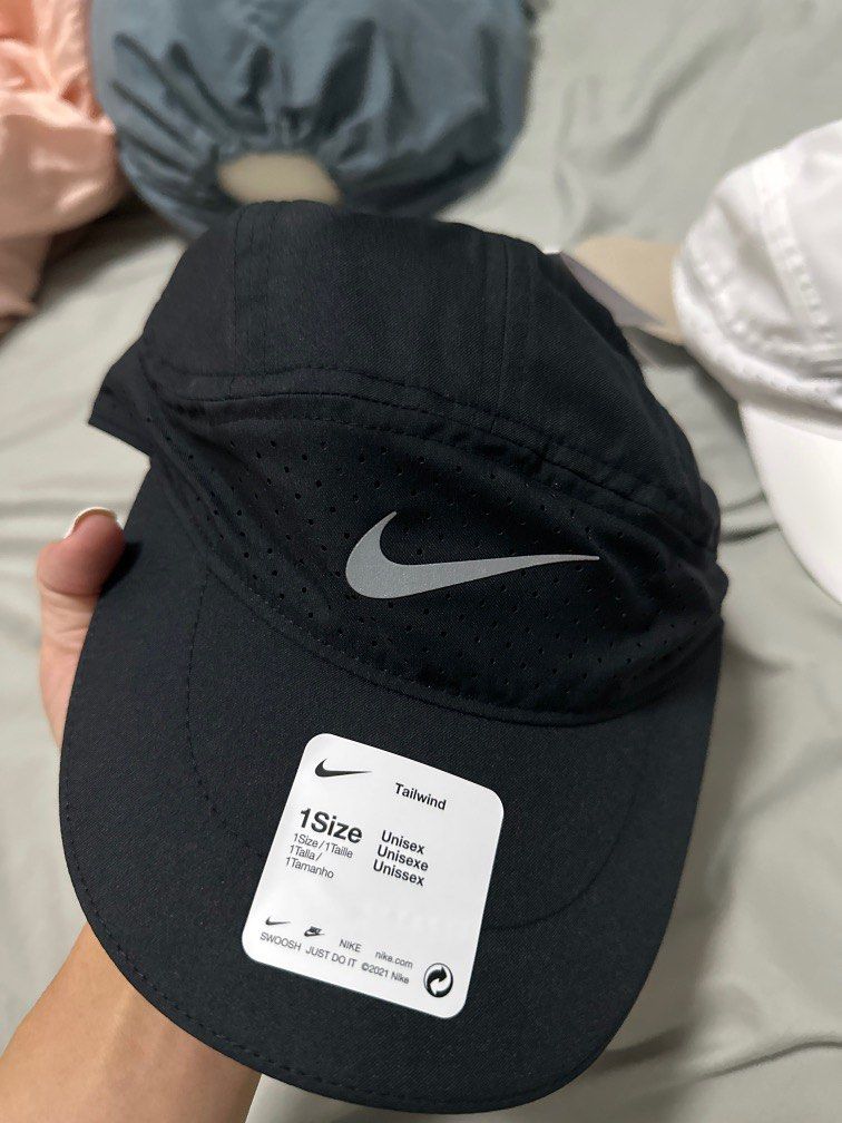 nikebetterworld golf hat