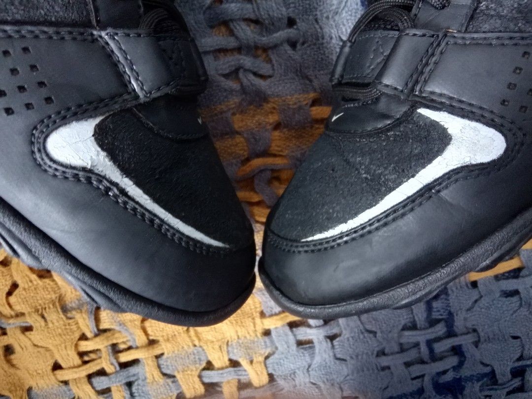 nike land shark review