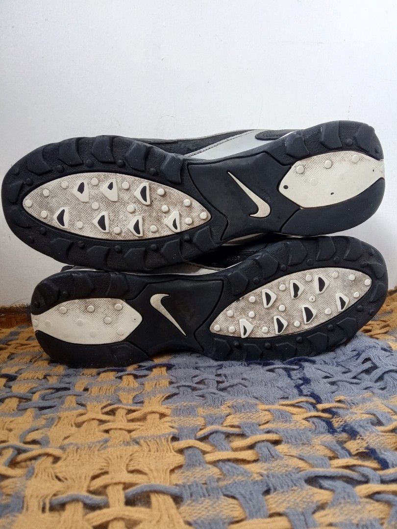 nike land shark shoes