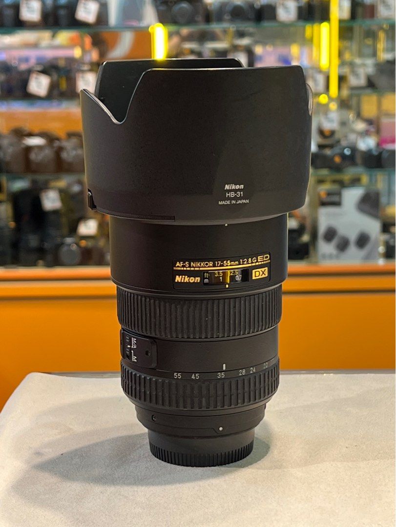 Nikon AF-S DX Zoom-Nikkor 17-55mm F2.8G IF-ED DX標準鏡王景深靚金字
