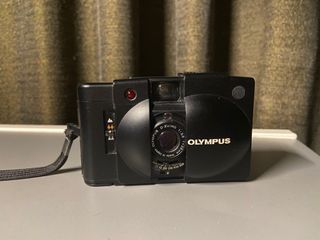 Olympus XA2 35mm Film Camera