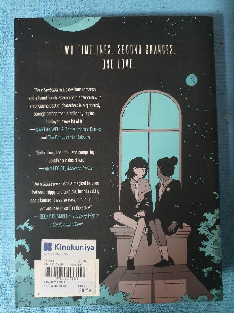 ( Graphic Novel )On A Sunbeam Tillie Walden, Hobbies & Toys, Books