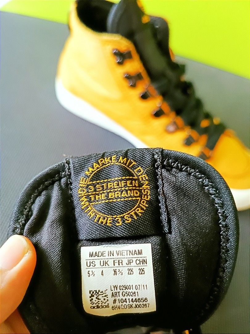 Original Authentic Adidas genuine leather hitop sneakers, Women's