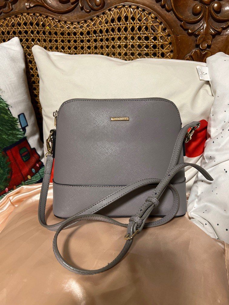 Della stella sling bag store