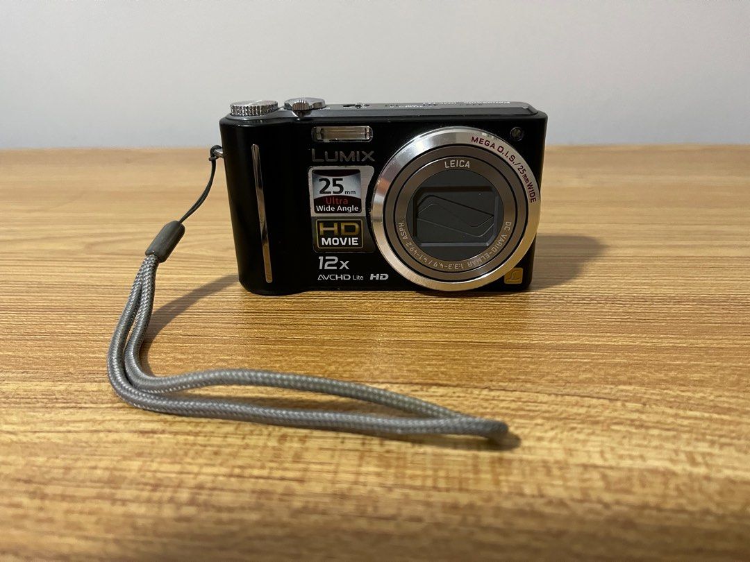 Panasonic デジカメ DMC-TZ7 - デジタルカメラ