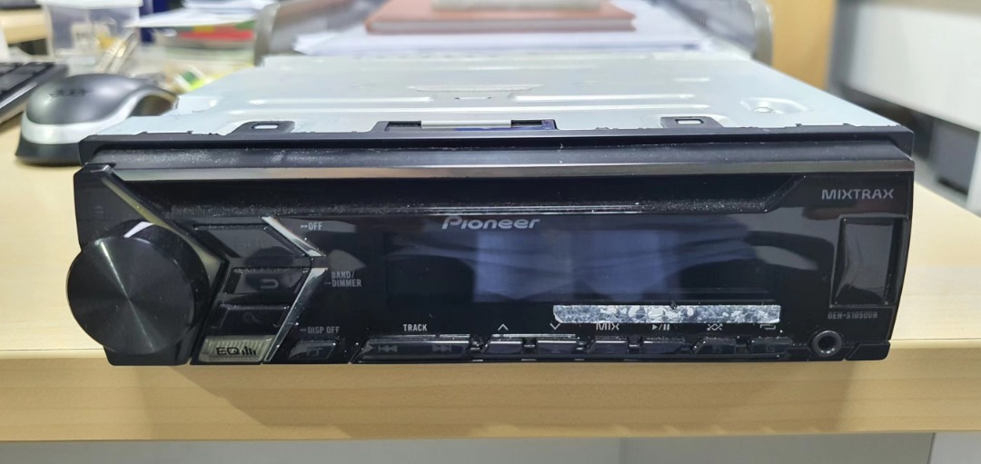 Pioneer DEH S1050UB, Car Accessories, Accessories on Carousell