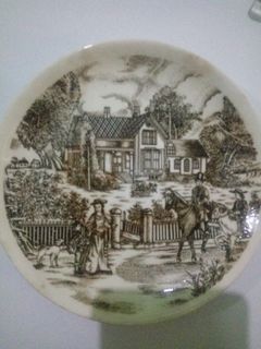 Piring keramik Wilson