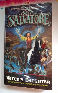 R.A. Salvatore's Witch's Daughter (SF for Metro Manila is 32 pesos,selected areas in Luzon-36)