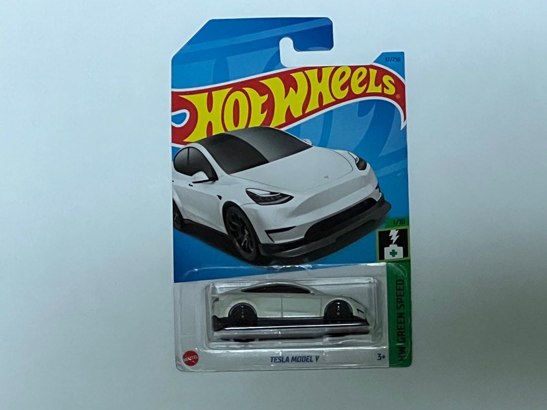 [Rare!] Tesla Model Y Hot wheels 2023 Mainline, Hobbies & Toys, Toys
