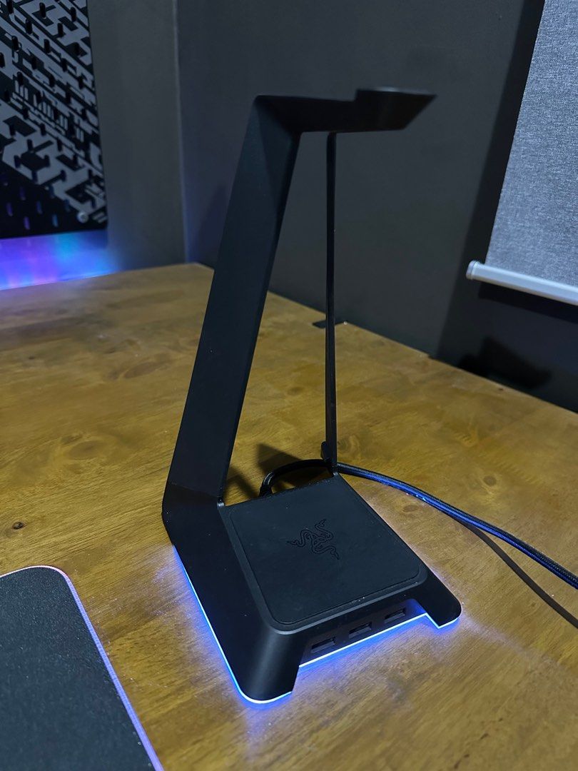 Razer base online station v1