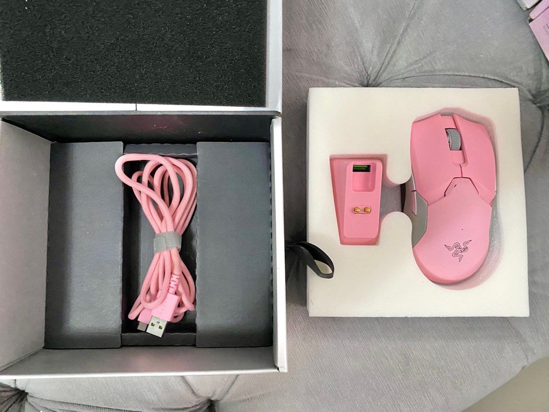 Focus 1 Unit 1 Sprawdzian Razer Viper Ultimate with Charging Dock Focus+ Optical Sensor Switch