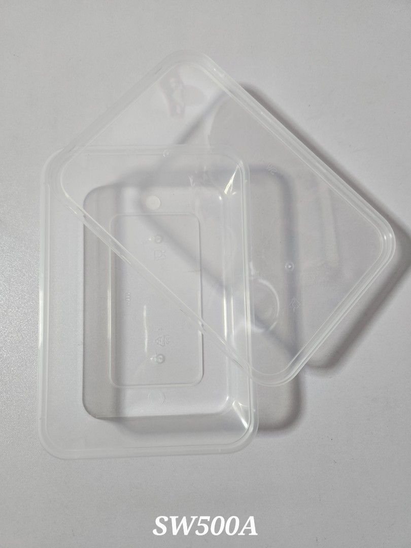 Rectangular Plastic containers with lids / covers, Furniture & Home