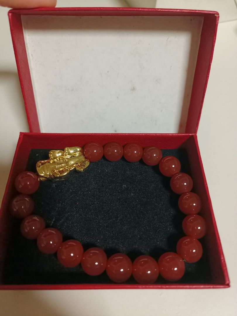 Red pearl clearance bracelet