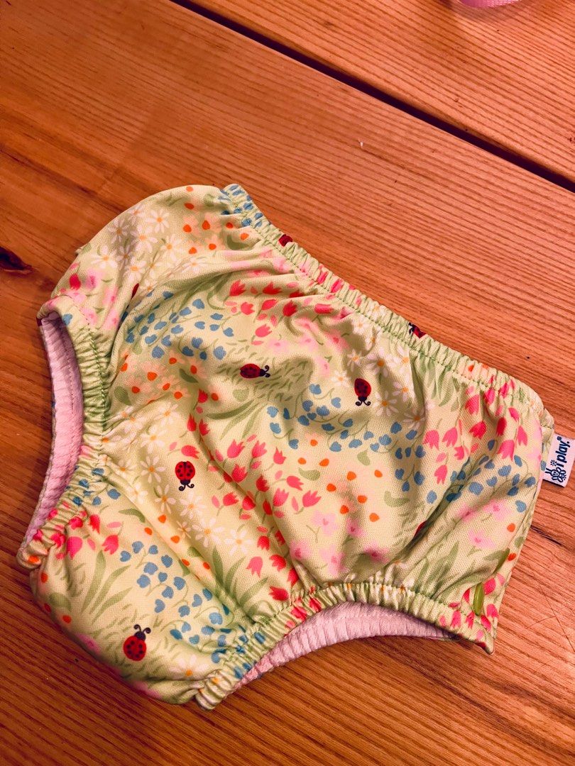Reusable swim diaper, Babies & Kids, Bathing & Changing, Diapers & Baby