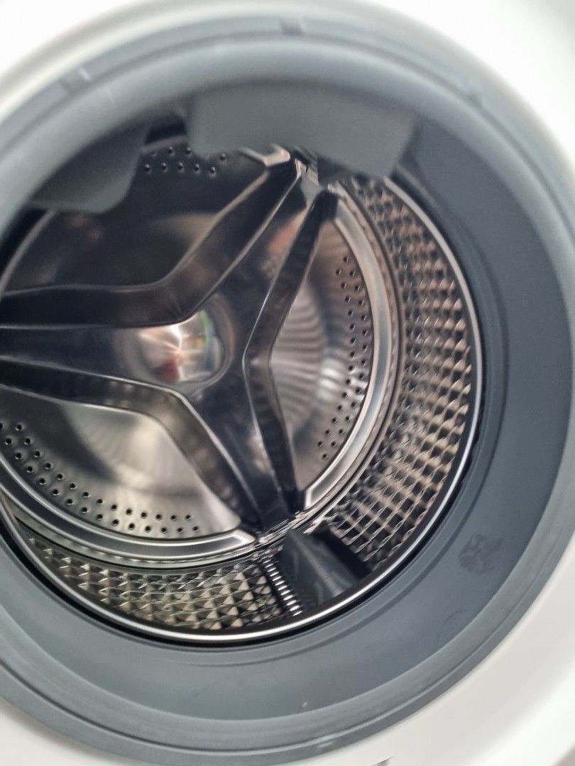 Samsung ecobubble washing machine, TV & Home Appliances, Washing