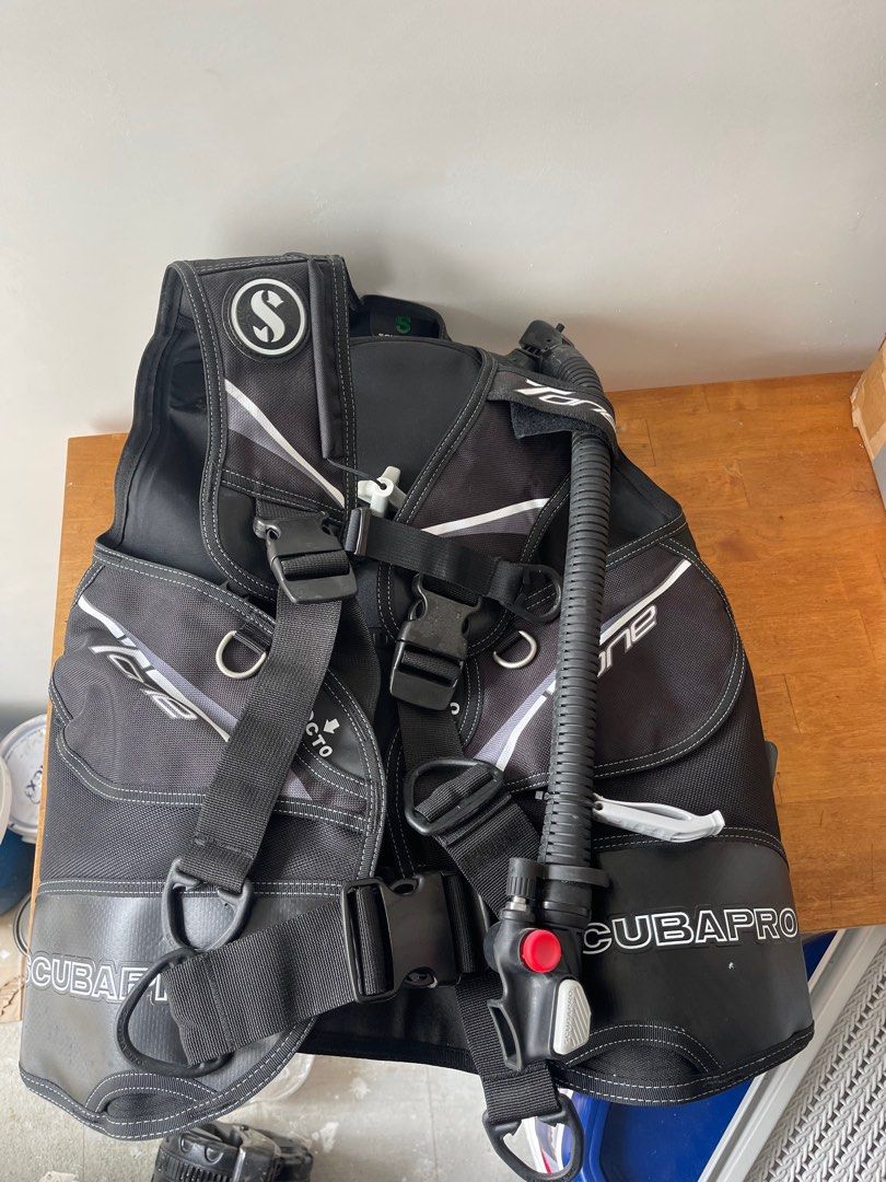 T sales one scubapro