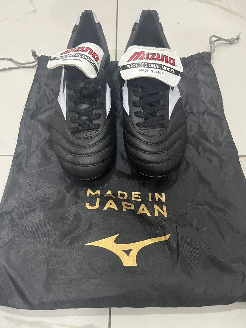 Mizuno professional model discount