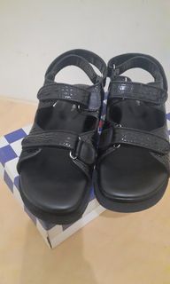 Sora Black Croco Sendal by Cozymarkets