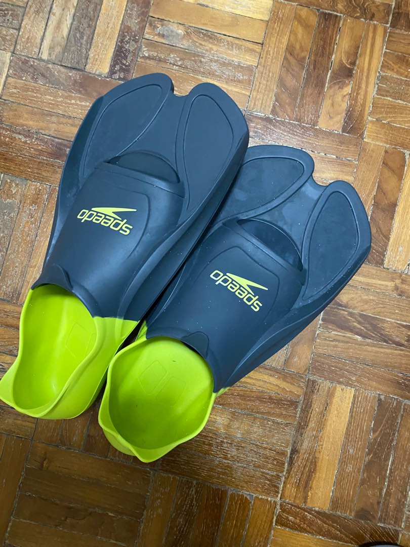 Speedo Training Fins, Sports Equipment, Sports & Games, Water Sports on ...