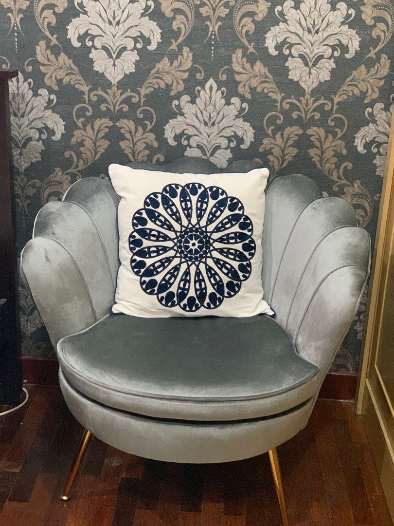 Ssf on sale single sofa