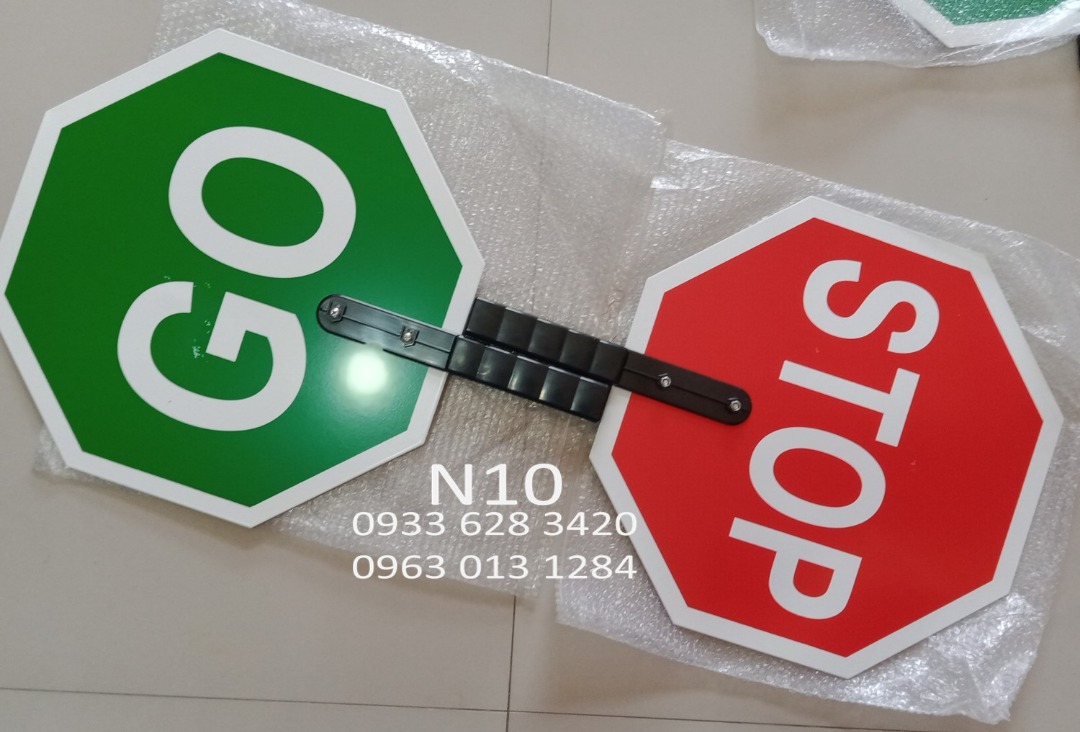 Stop and Go Paddle Sign, Looking For on Carousell