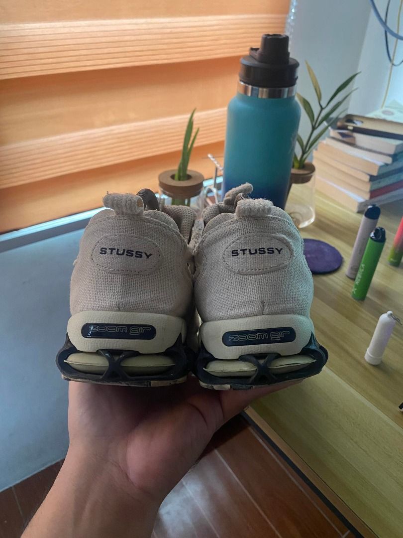nike stussy spiridon fossil