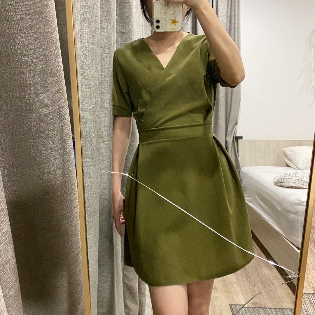Summer Dress (Olive Green Dress), Women's Fashion, Dresses & Sets, Dresses  on Carousell