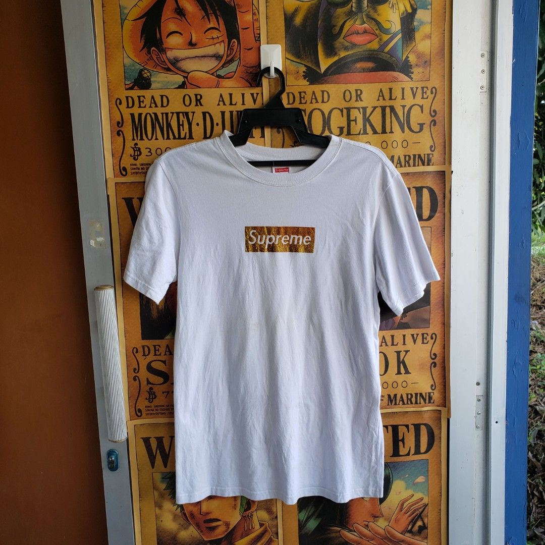 Supreme Box Logo T-Shirt, Men's Fashion, Tops & Sets, Tshirts & Polo Shirts  on Carousell
