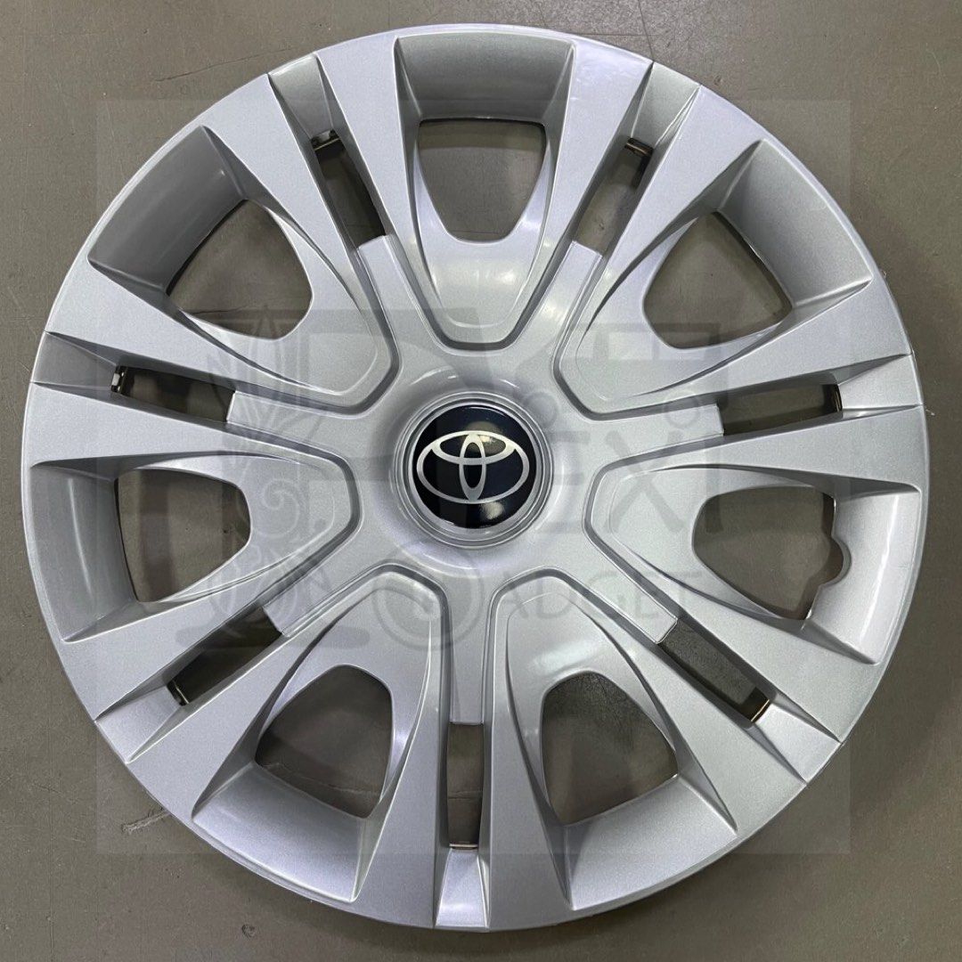 Toyota Hiace Rim Cover / Nissan NV200 Rim Cover / Nissan NV350 Rim