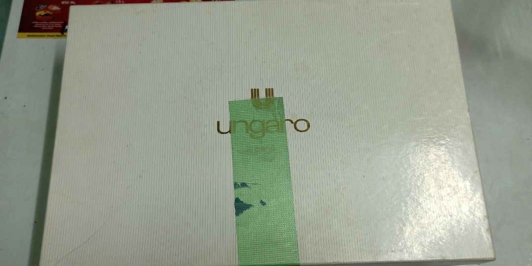 Ungaro Paris Plates Set (Category: Dinnerware & Cutlery) located in Pasig City. Submitted by unicornsanddinosaurs (Listing ID 1201935002, Image 3). Description: Never been used 6 pcs set ( 1 dinner plate & 5 pcs dessert plates) Damaged Packaging Gcash / cash on pick up Pasig City No shopee check out Thank you 😊.