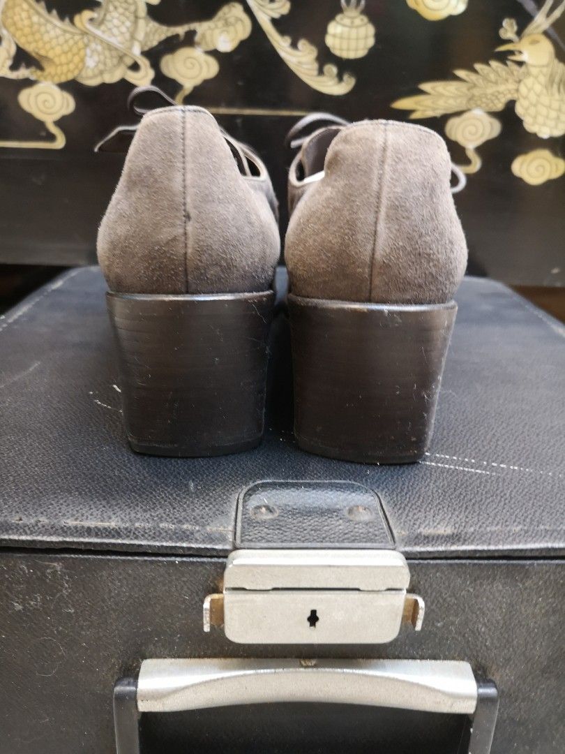Vintage bally on sale shoes 199s