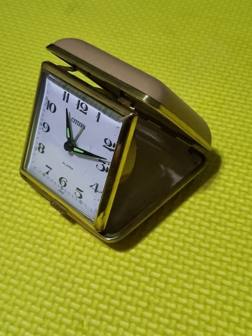 Vintage Citizen Mechanical Travel Alarm Clock, Hobbies & Toys