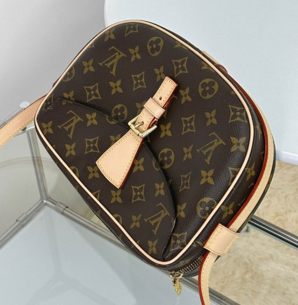 LV Croisette mono, Luxury, Bags & Wallets on Carousell