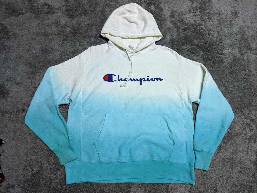 Champion sweater baby blue ombre outlet
