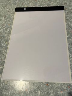 （分類：）位於 。 由 chanqueeney 提交（商品編號 1141049663，圖片 1）。簡介： 。