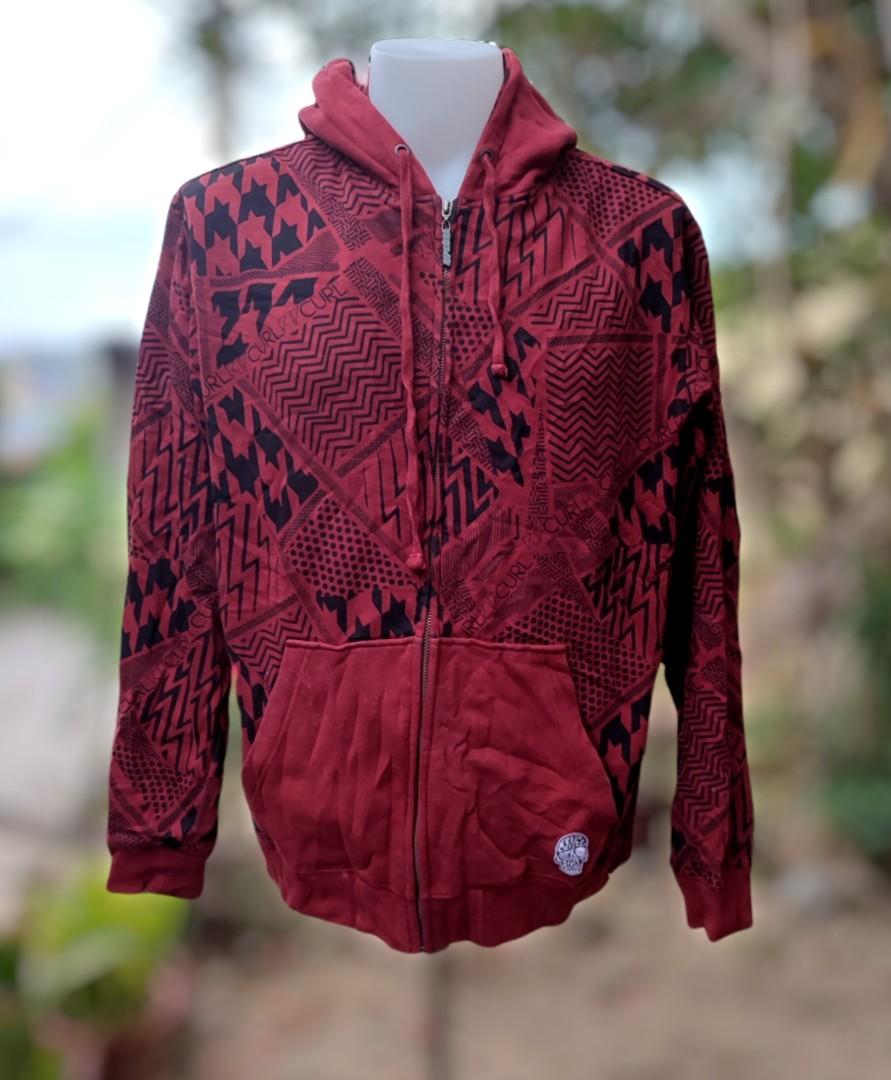Authentic Ripcurl Full Zip Hoodie Jacket (Category: Coats, Jackets and Outerwear) located in Davao. Submitted by angel_924 (Listing ID 1141133372, Image 1). Description: Good Condition Signs of usage. Size on tag : Large Laid flat during measurement Actual dimension: Width (pit to pit) - 24 inches Length (neckline to bottom) - 28 inches Materials - 100% cotton AND PLEASE NOTE: * The photos do not do justice to the true colors of the item due to t