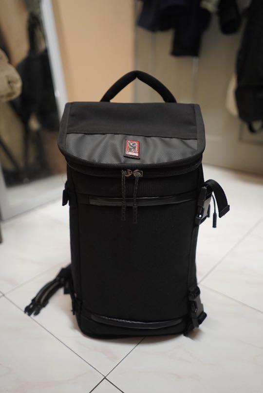 Niko messenger bag deals
