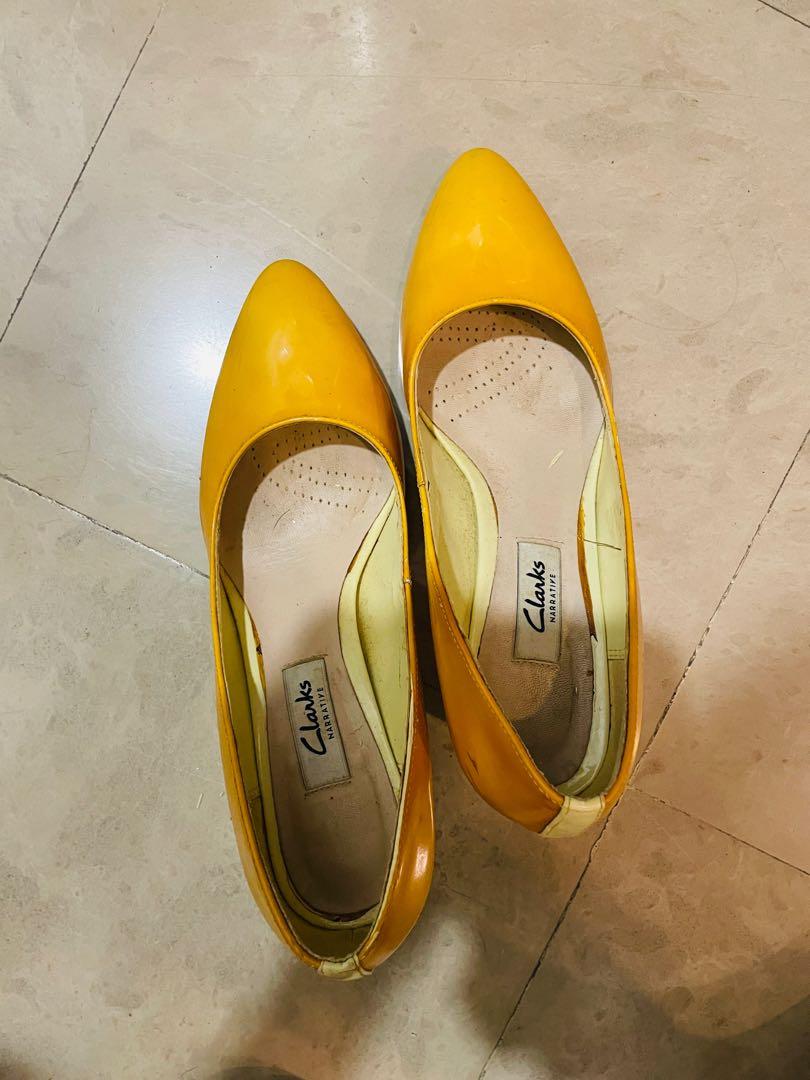 Clarks ladies deals yellow shoes