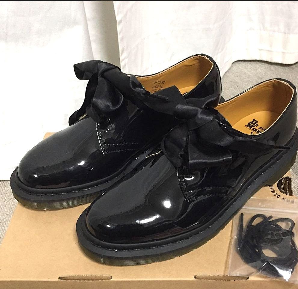 Dr.martens ×beams 限量絕版鞋中古品代購, 女裝, 鞋, Loafers - Carousell